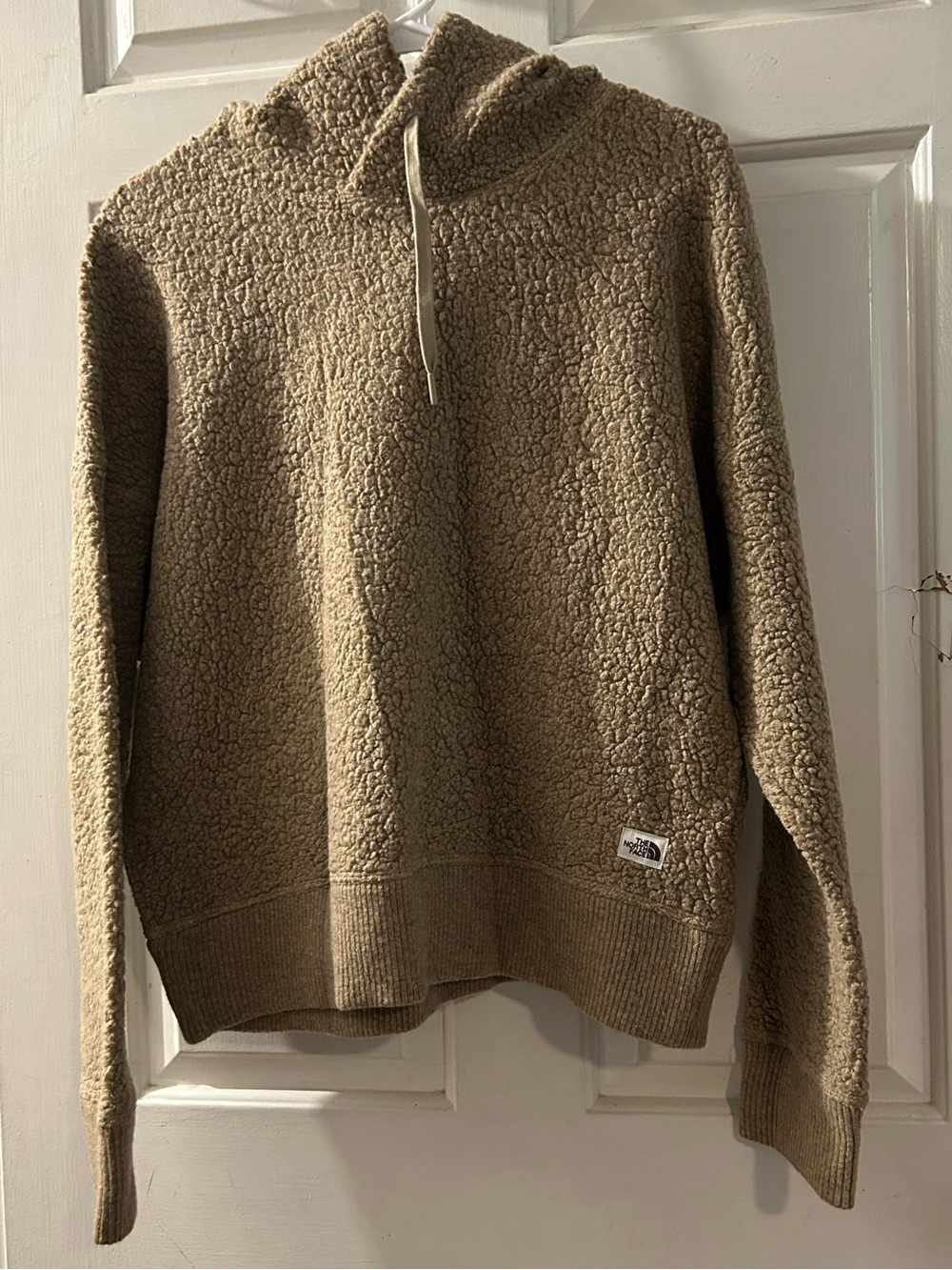 The North Face Men's Sherpa Crewneck Sweater - Beige/Tan